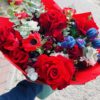 Buchet de flori spectaculos cu trandafiri roșii- cadoul perfect! - imagine 2